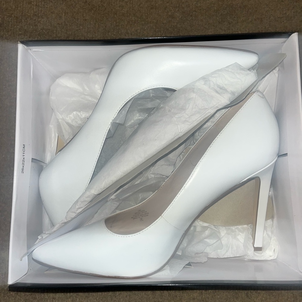 Nine West White Pointed-Toe Stiletto Pumps